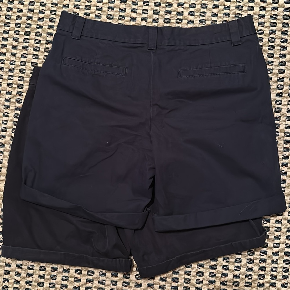 Gap shorts Size 6 - Picture 4 of 5